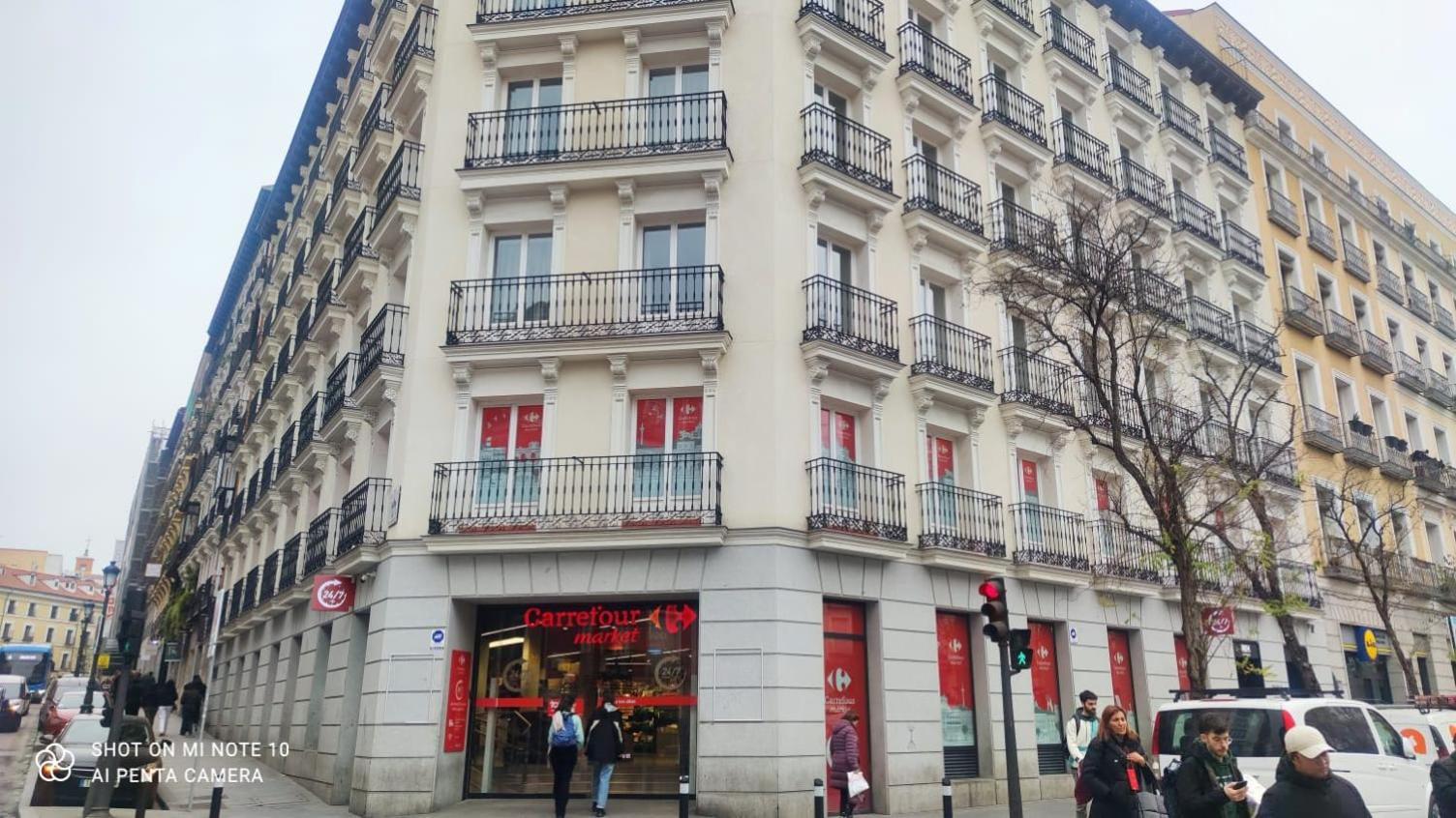 Alojamiento Central Madri Exterior foto
